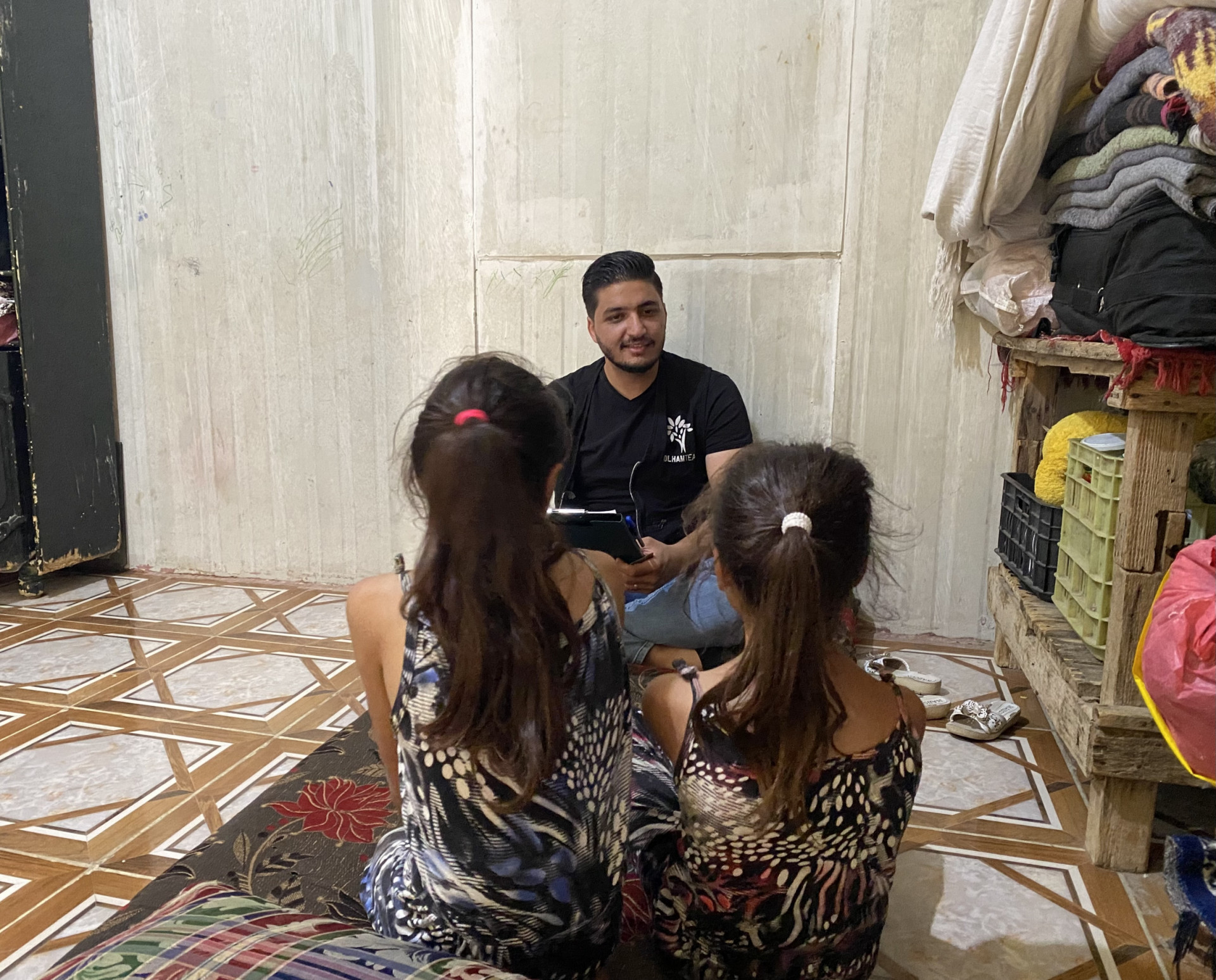 Zakariya needs your urgent support for his children