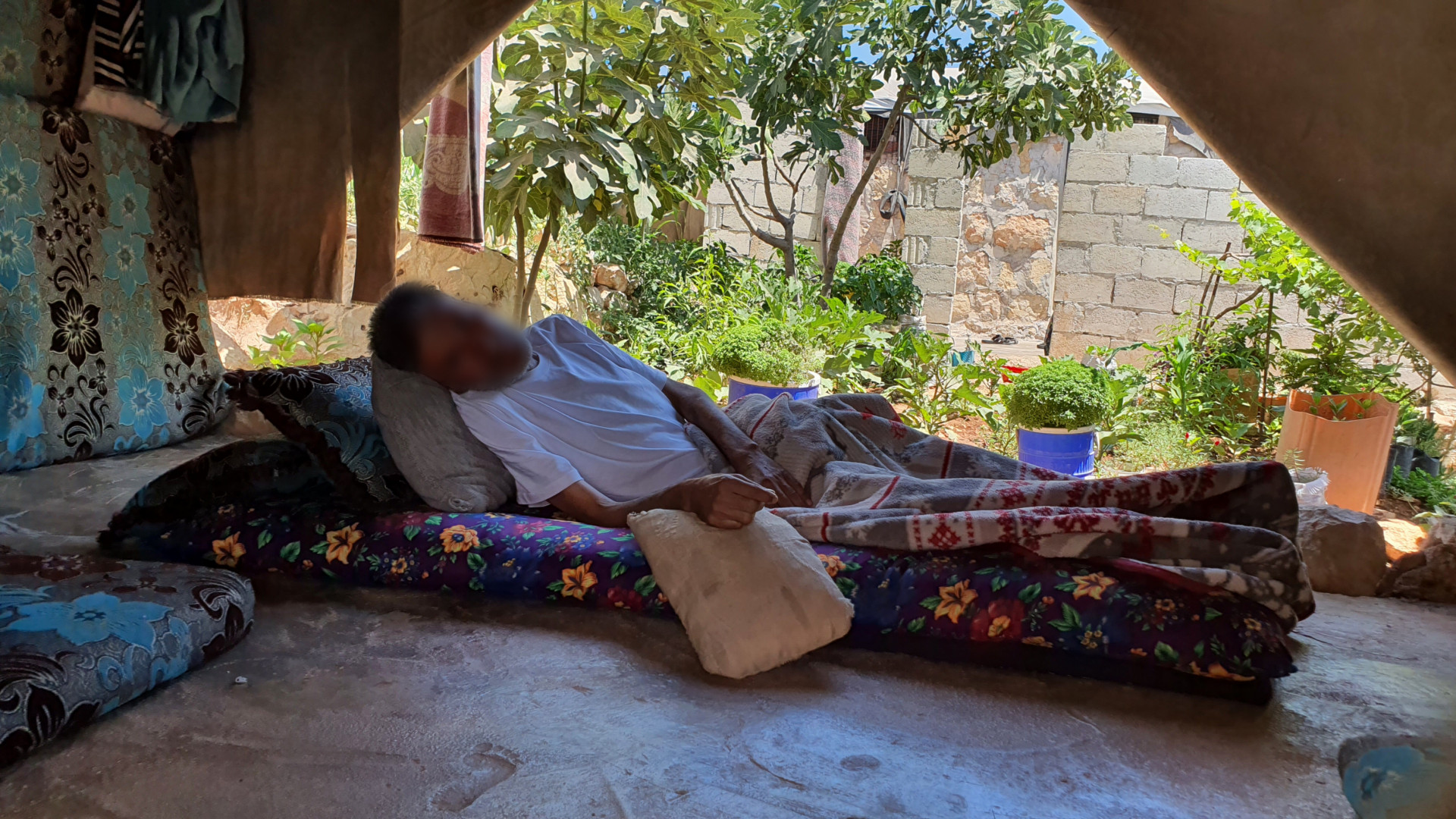 A patient who suffers from Cancer needs your help in securing his family's needs