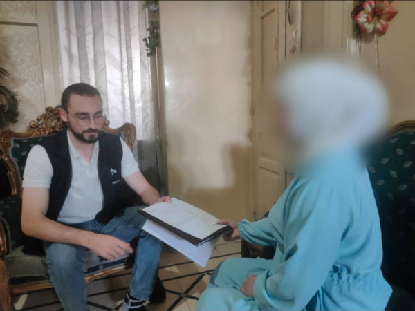 انقطاعها عن جرعات السرطان يهدد حياتها