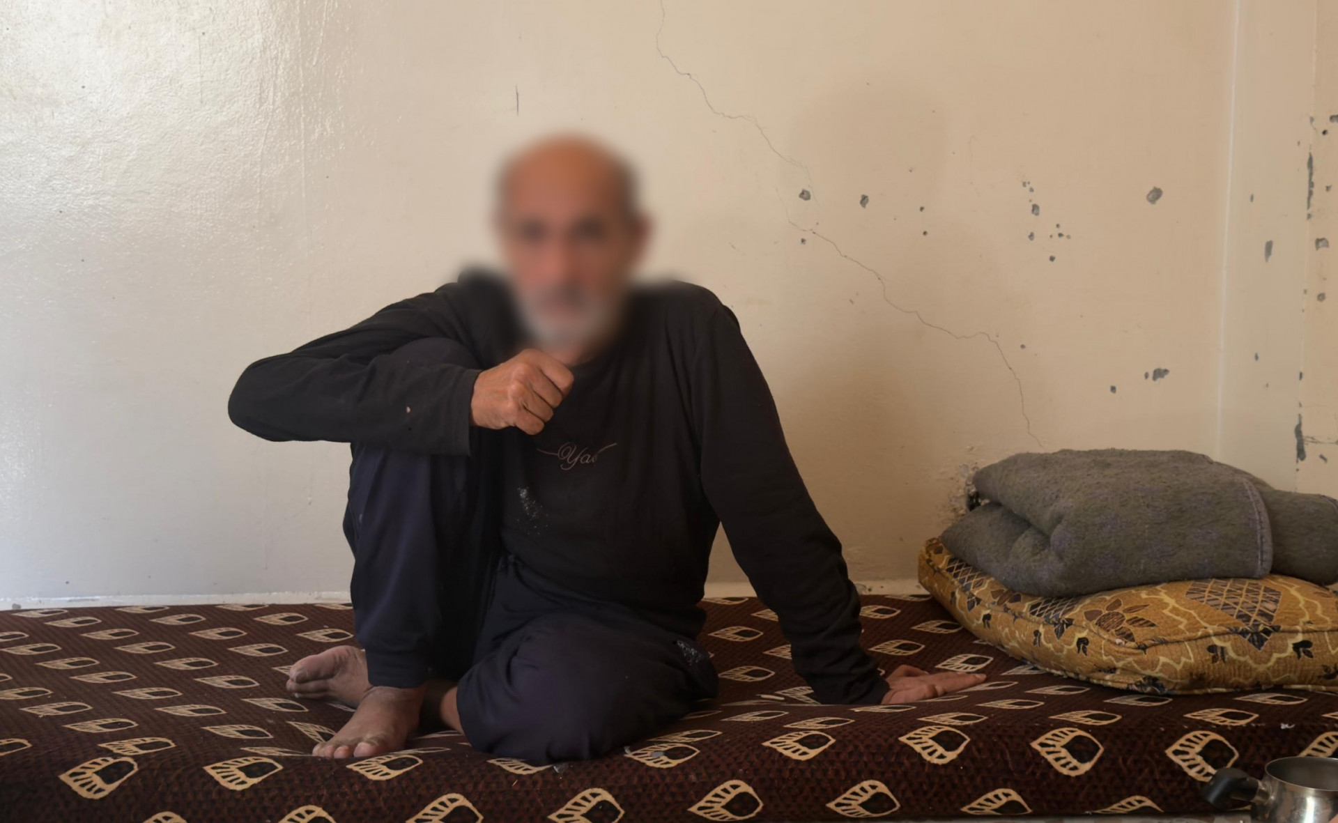 أسرة يثقلها المرض قبل أعباء المعيشة