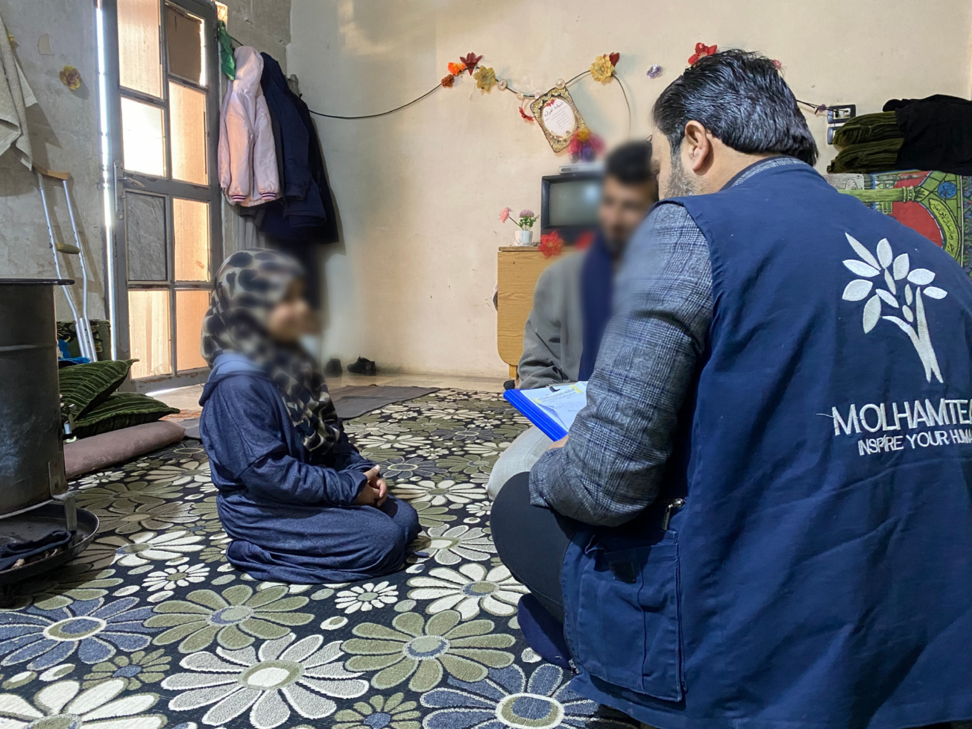 تعاني رؤيا من نقص في النمو وبحاجة أدوية اتروبين!