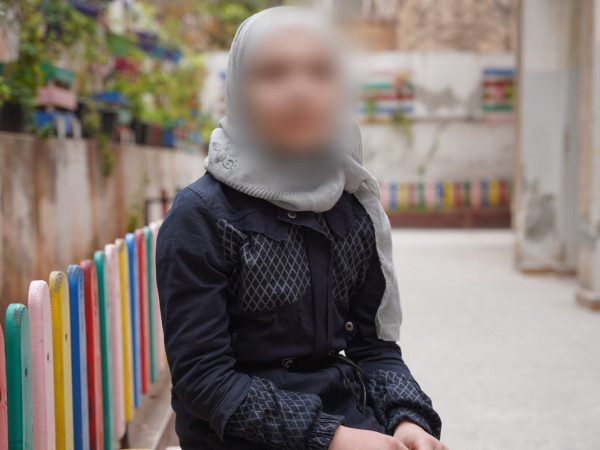 الجميلة فاطمة يتّمها الزلزال