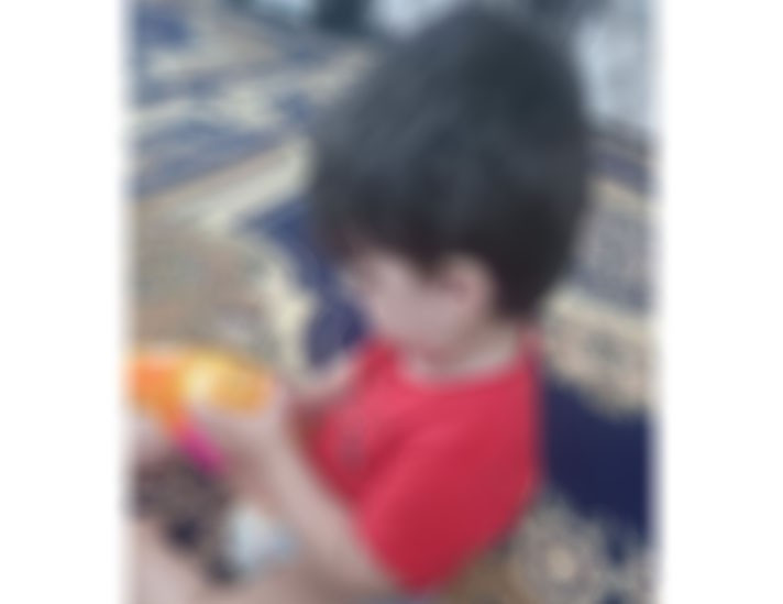 a kid with hepatitis needs admission and treatment