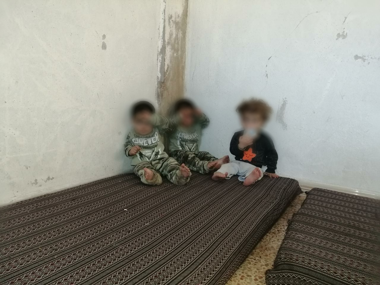 A family that consists of 12 members live suffer from difficult conditions & several diseases