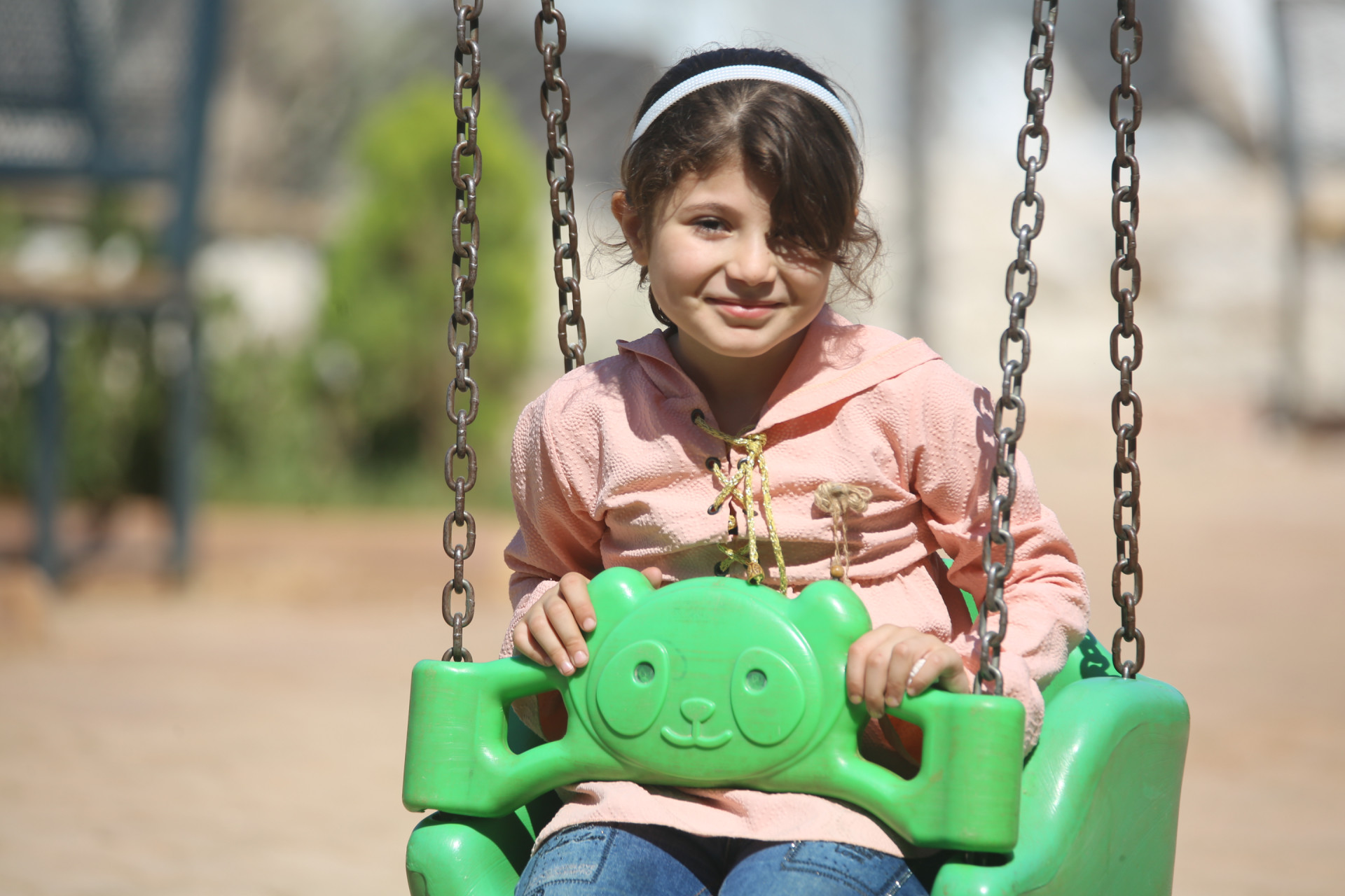 Nour, ein Halbwaisenmädchen aus dem ländlichen Aleppo