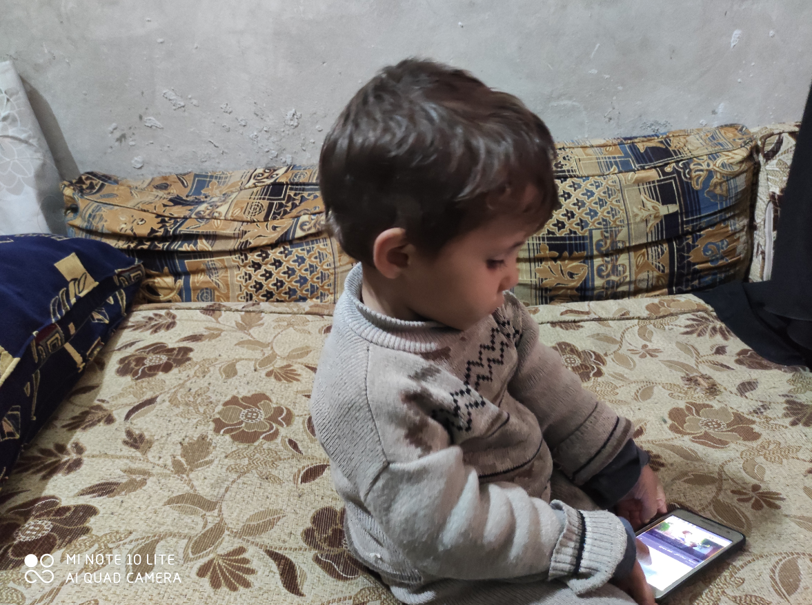 Haydar, ein Halbwaisenkind aus Homs