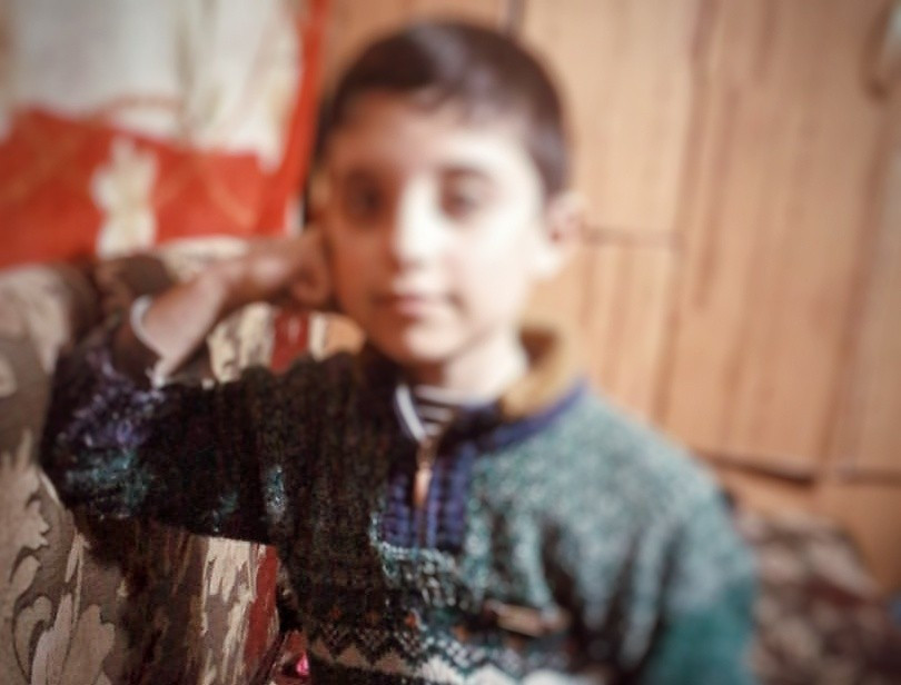 A kid with visual problems!