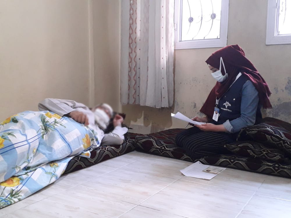 He suffers from a heart disease, diabetes and high blood pressure, and needs help.