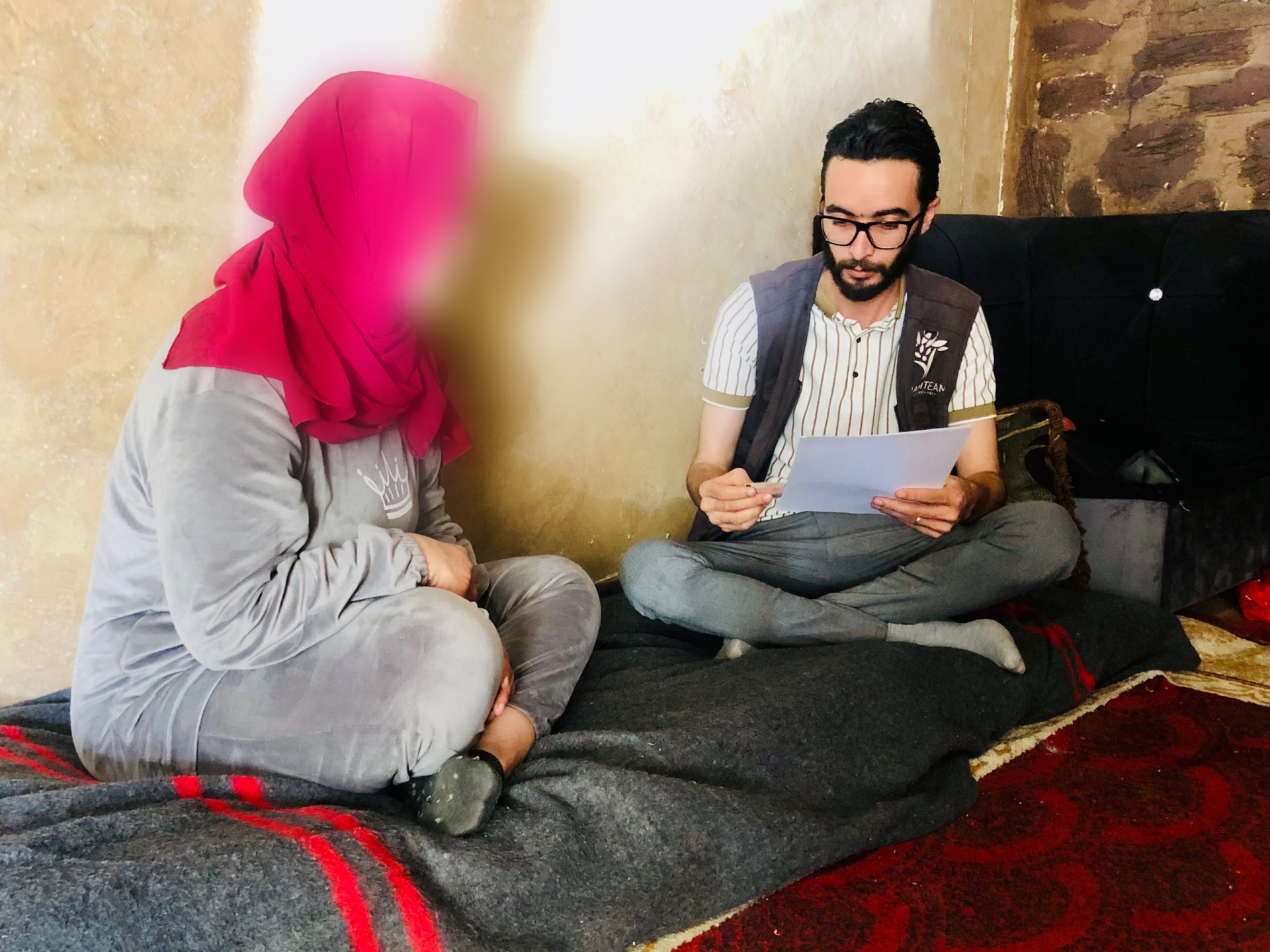Support Abeer and her children.