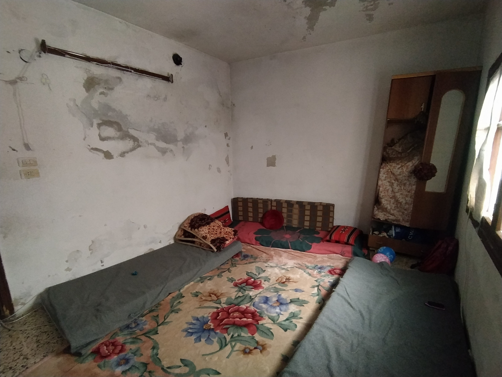 An elderly grandmother needs help