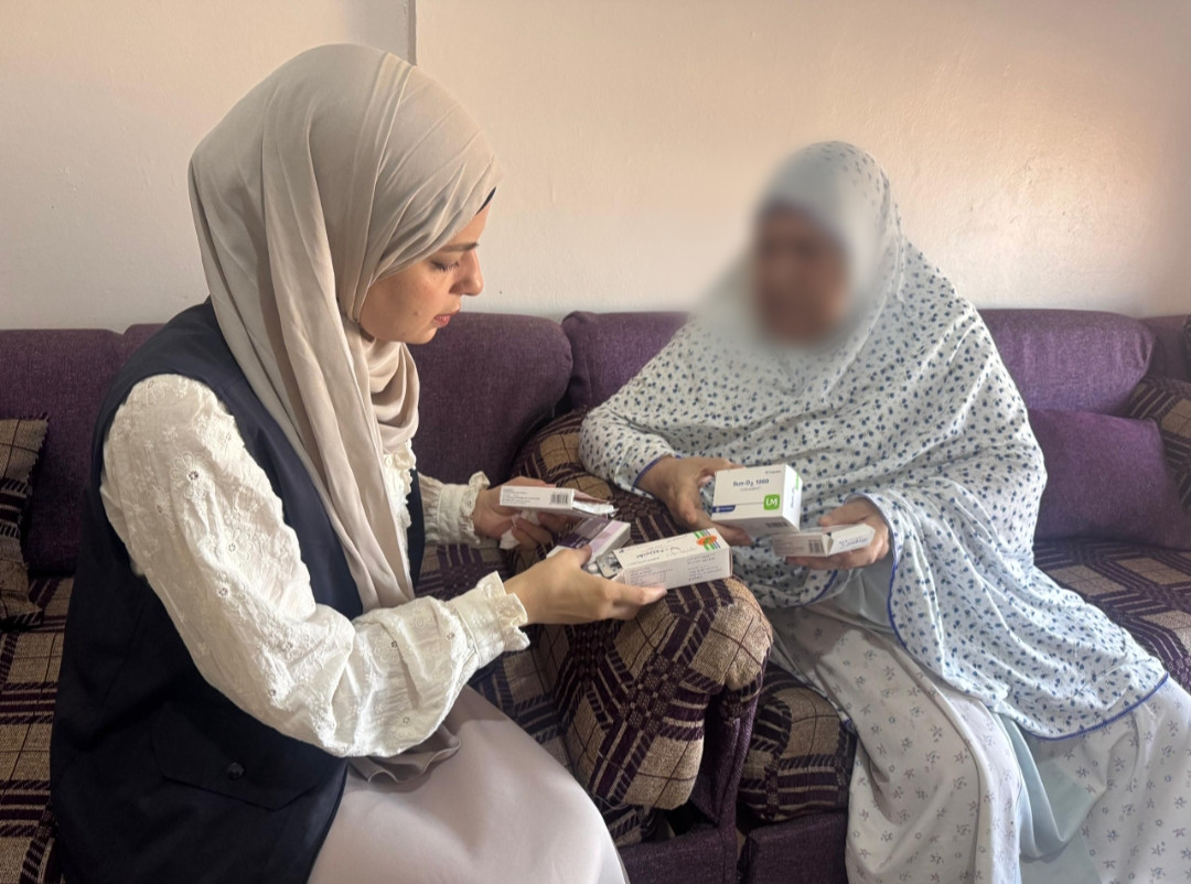 حين يصبح الوصول إلى الدواء مهمة شاقة