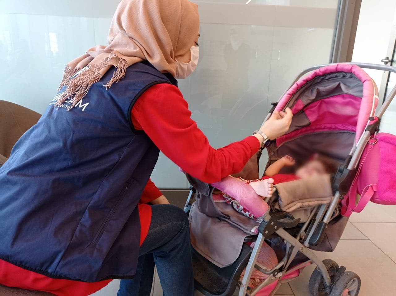 Rabaa suffers from cystic fibrosis, and she needs your help.