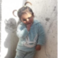 Fatima, ein Halbwaisenmädchen aus Idlib