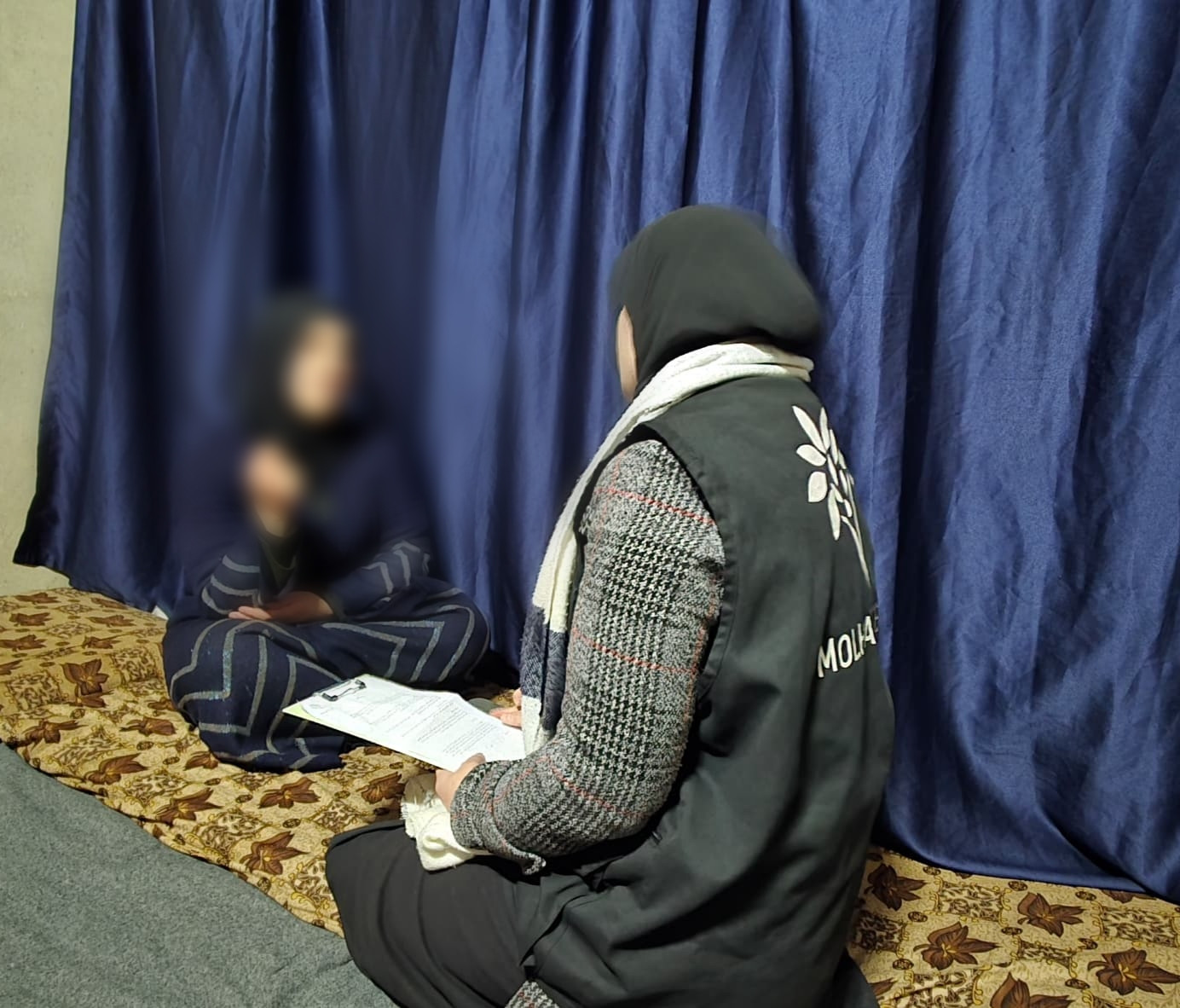 ستة أرواح في انتظار الدفء