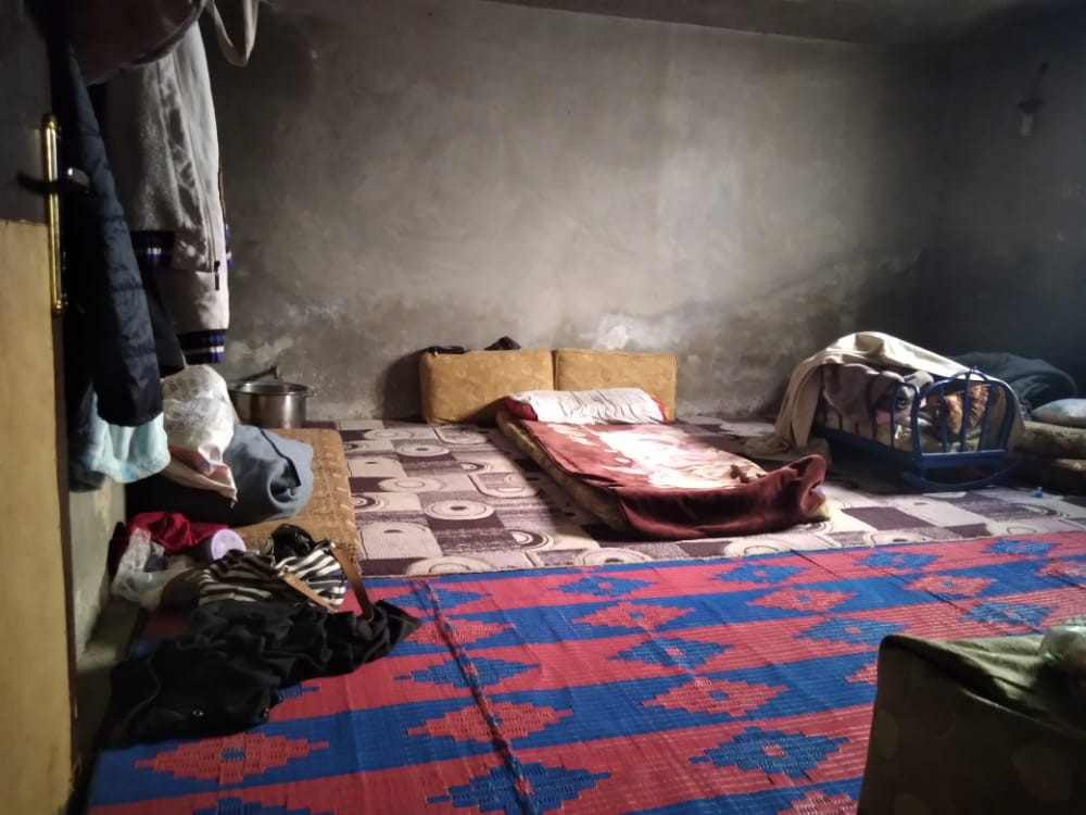 A family suffers from poverty and starvation!