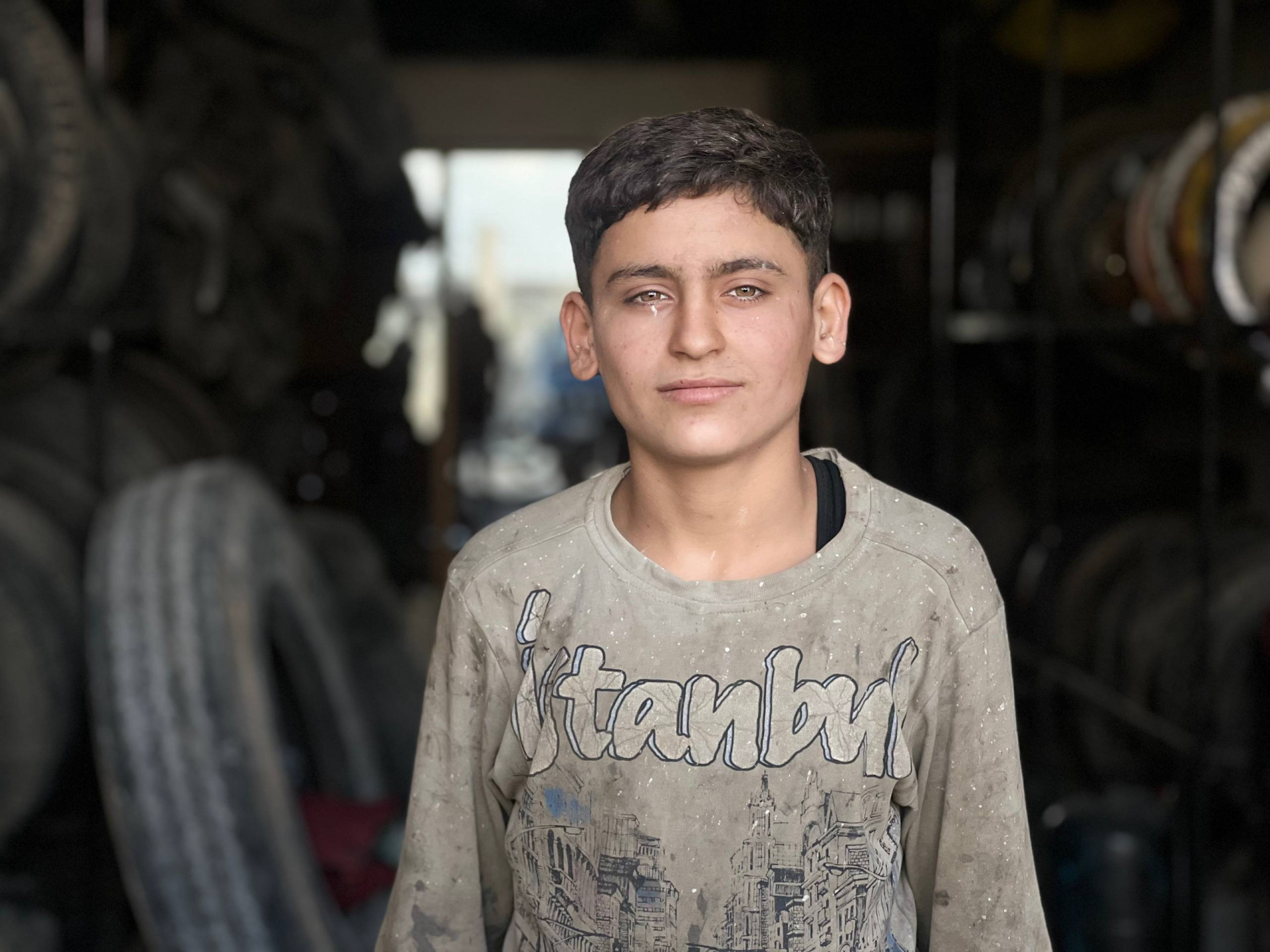 محمود.. حلم طفل توقف عند الصف الخامس