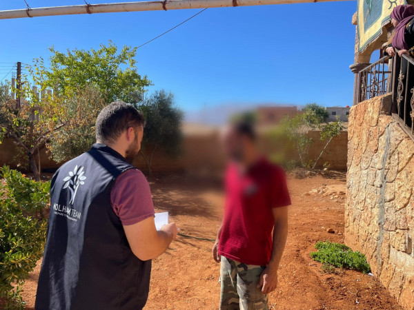 صمتٌ مطبق خيّم على حياته