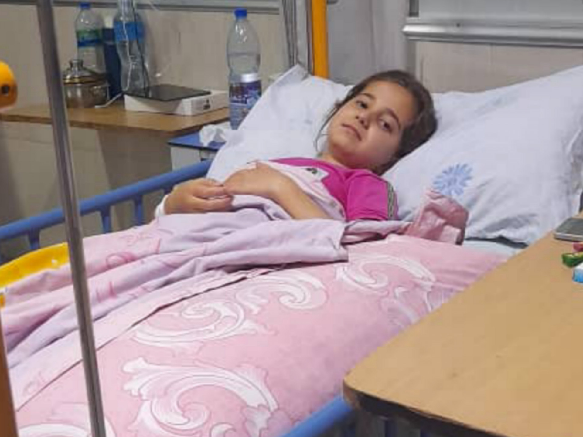A little child needs your help!