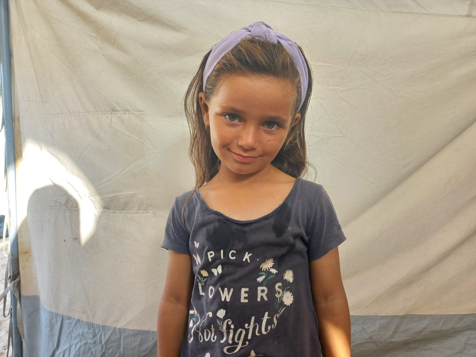 صبا طفلة يتيمة من غزة