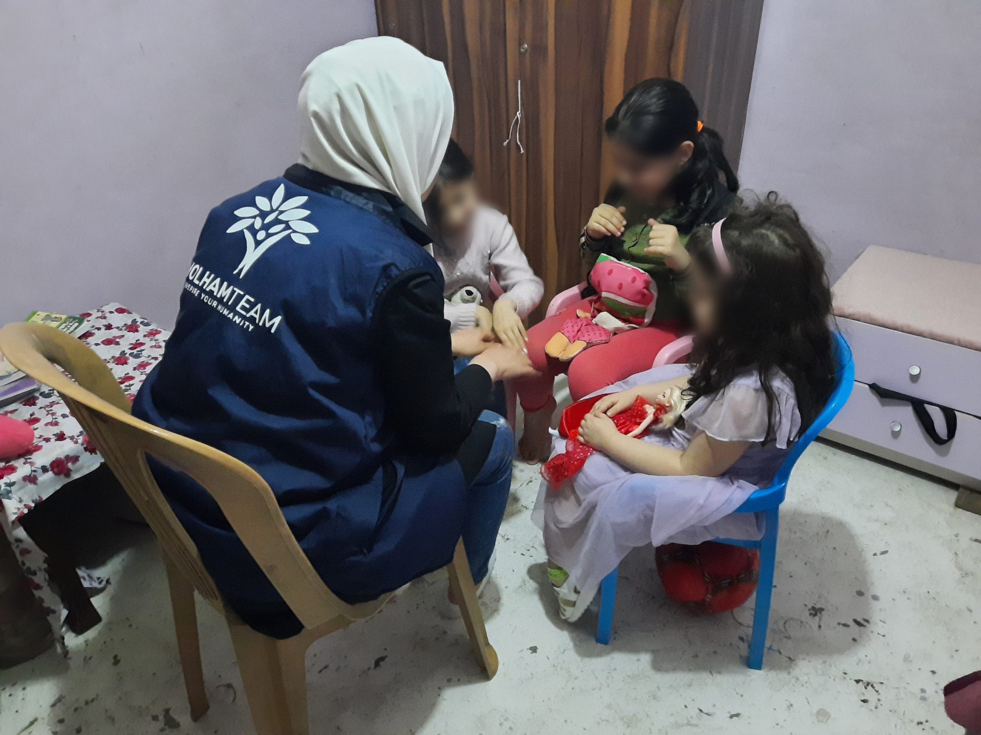 Three sisters, who lost their father, need your support