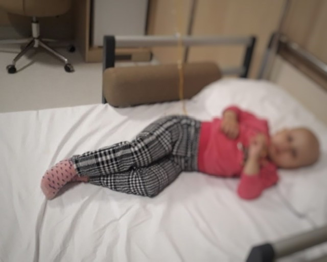A little girl is with cancer needs your help