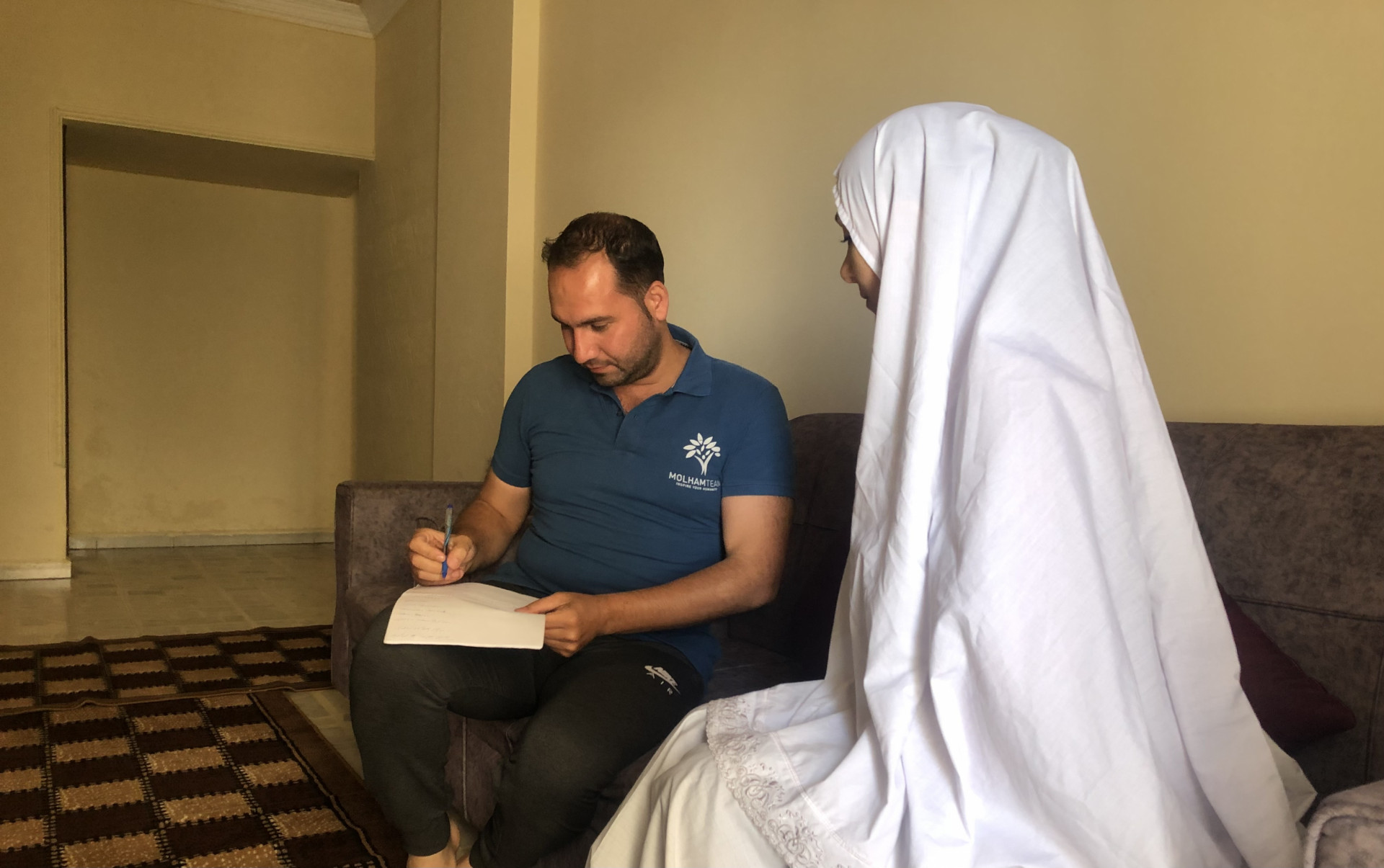 Howayda has endometriosis and needs your help!