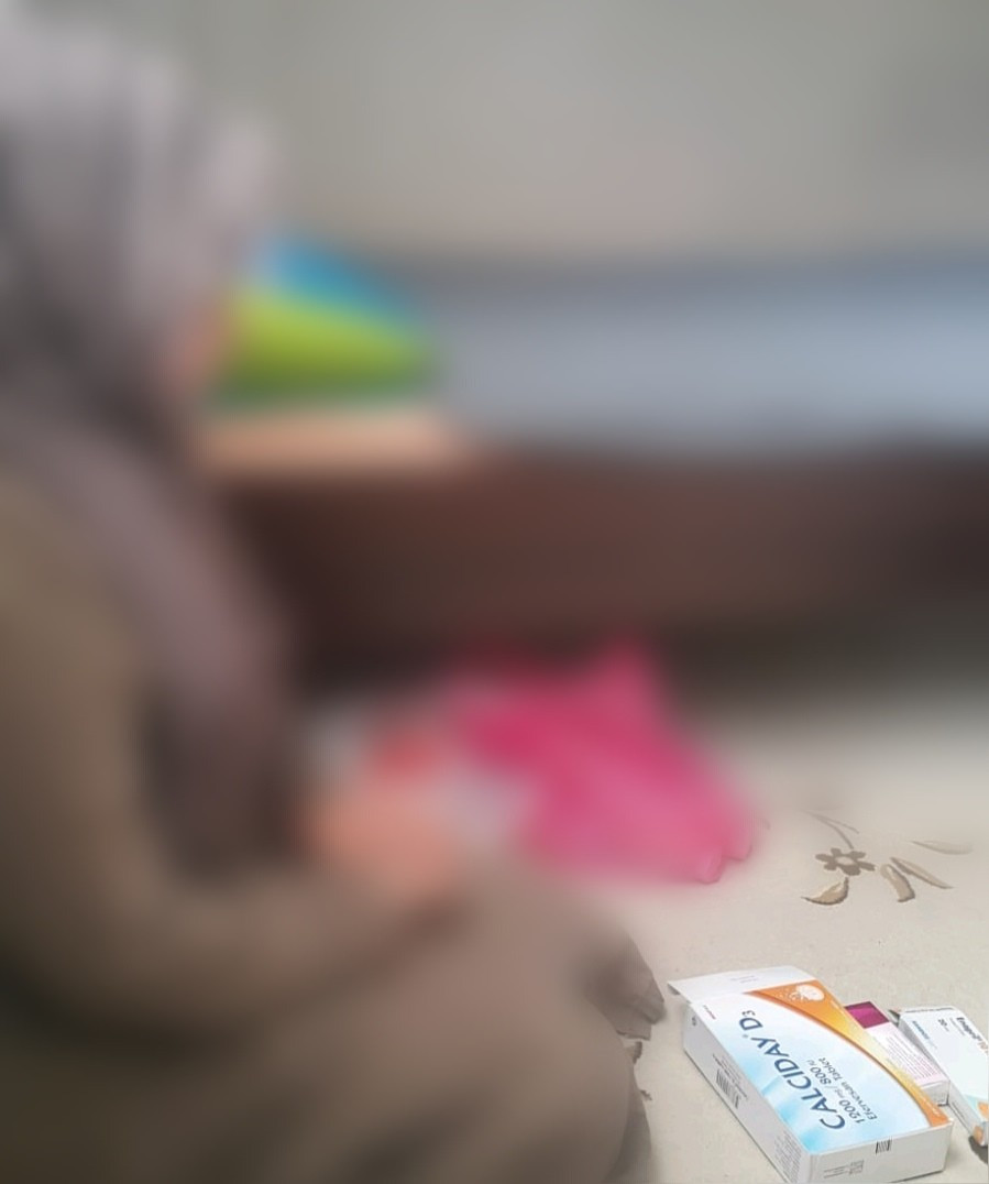 An orphan girl needs help!
