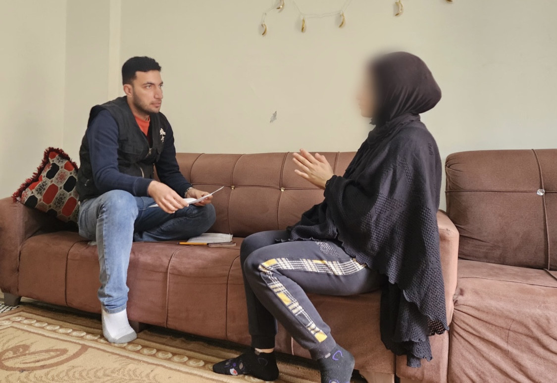 Basma is a mother of four children, with whom she lives in difficult living conditions.