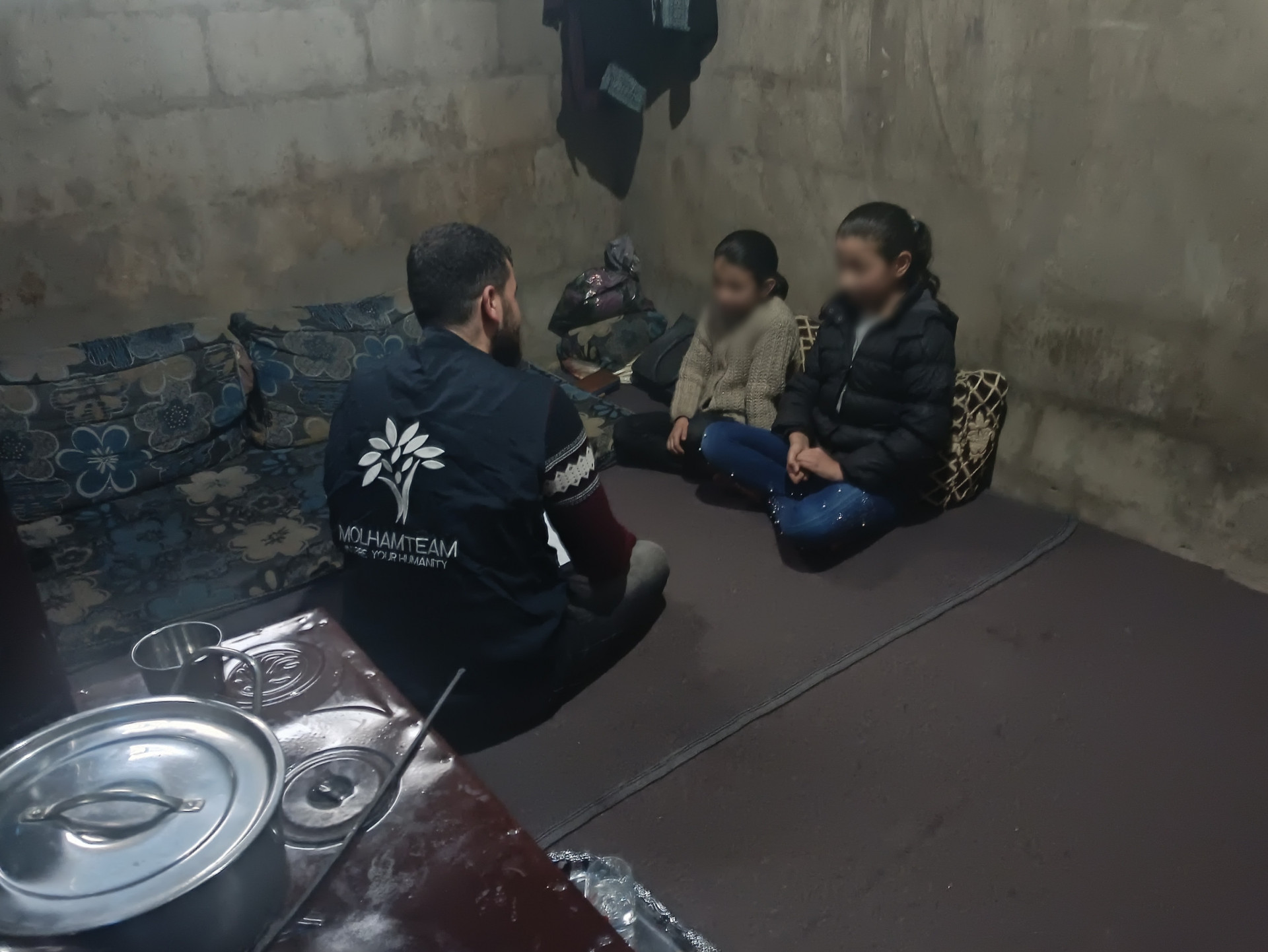 Sawsan and her family lives in a camp, needs your support