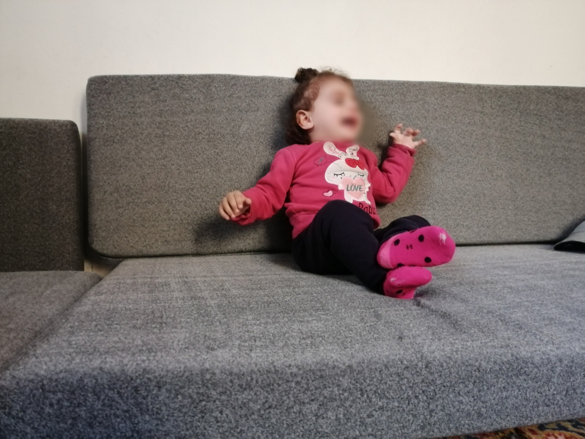 Mona suffers from cerebral atrophy and needs medications