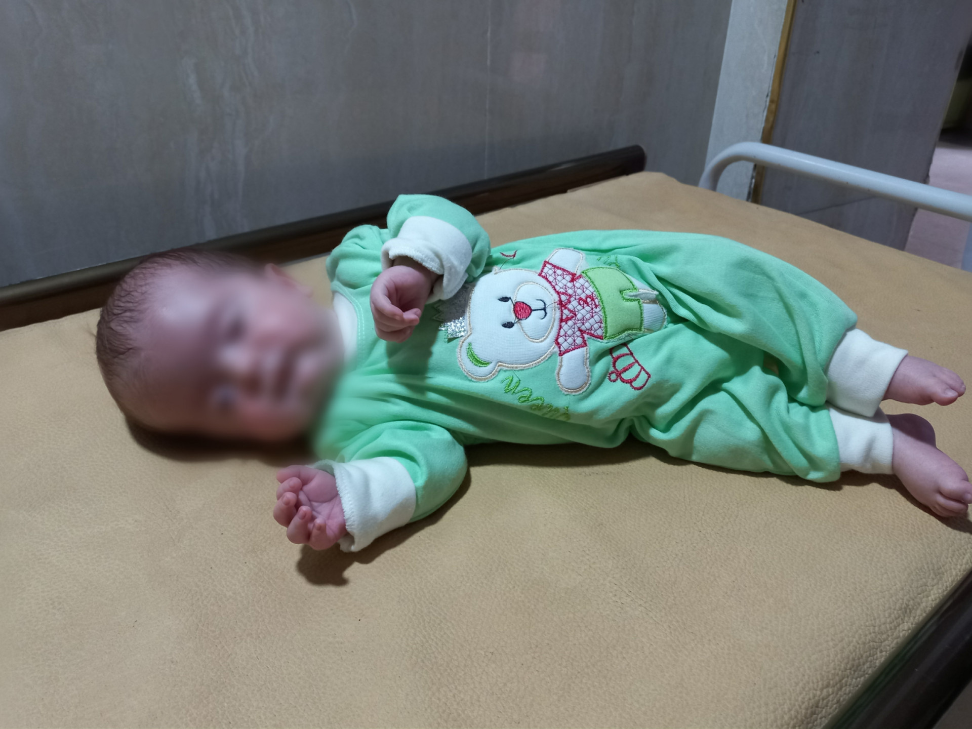 A little child needs urgent surgery