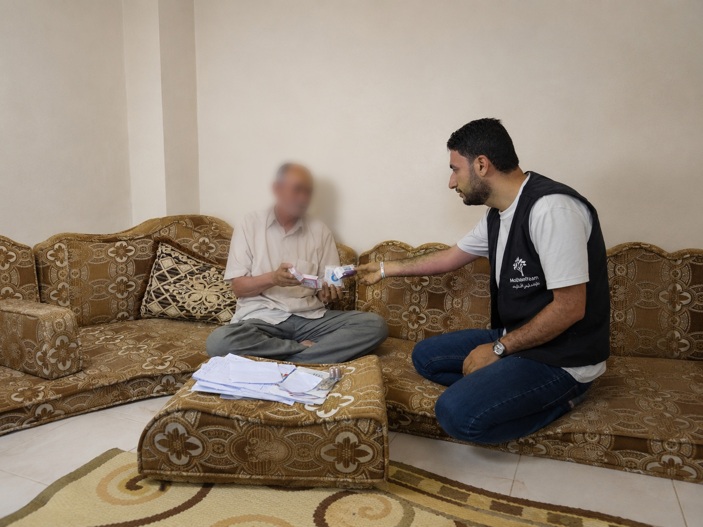 أحمد وعائلته.. أعباءٌ تفوق طاقتهم