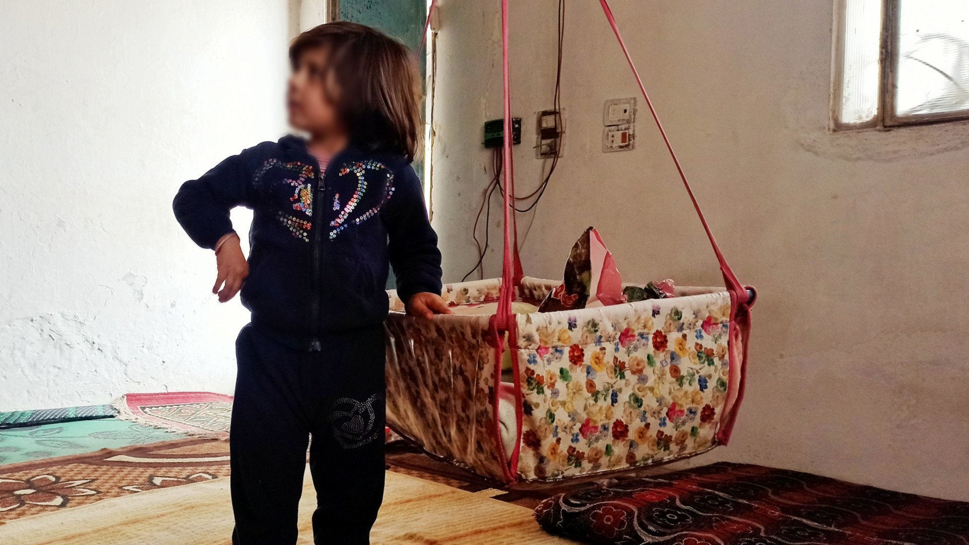 Khaldiya and her orphaned children have no sponsor