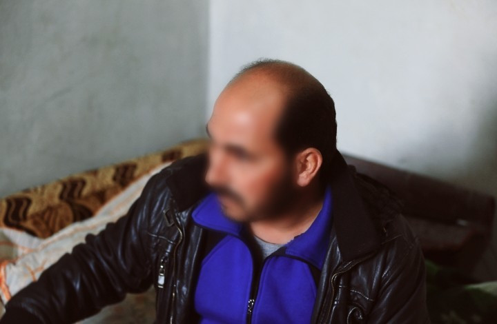 رجلٌ مهدد بفقدان البصر!