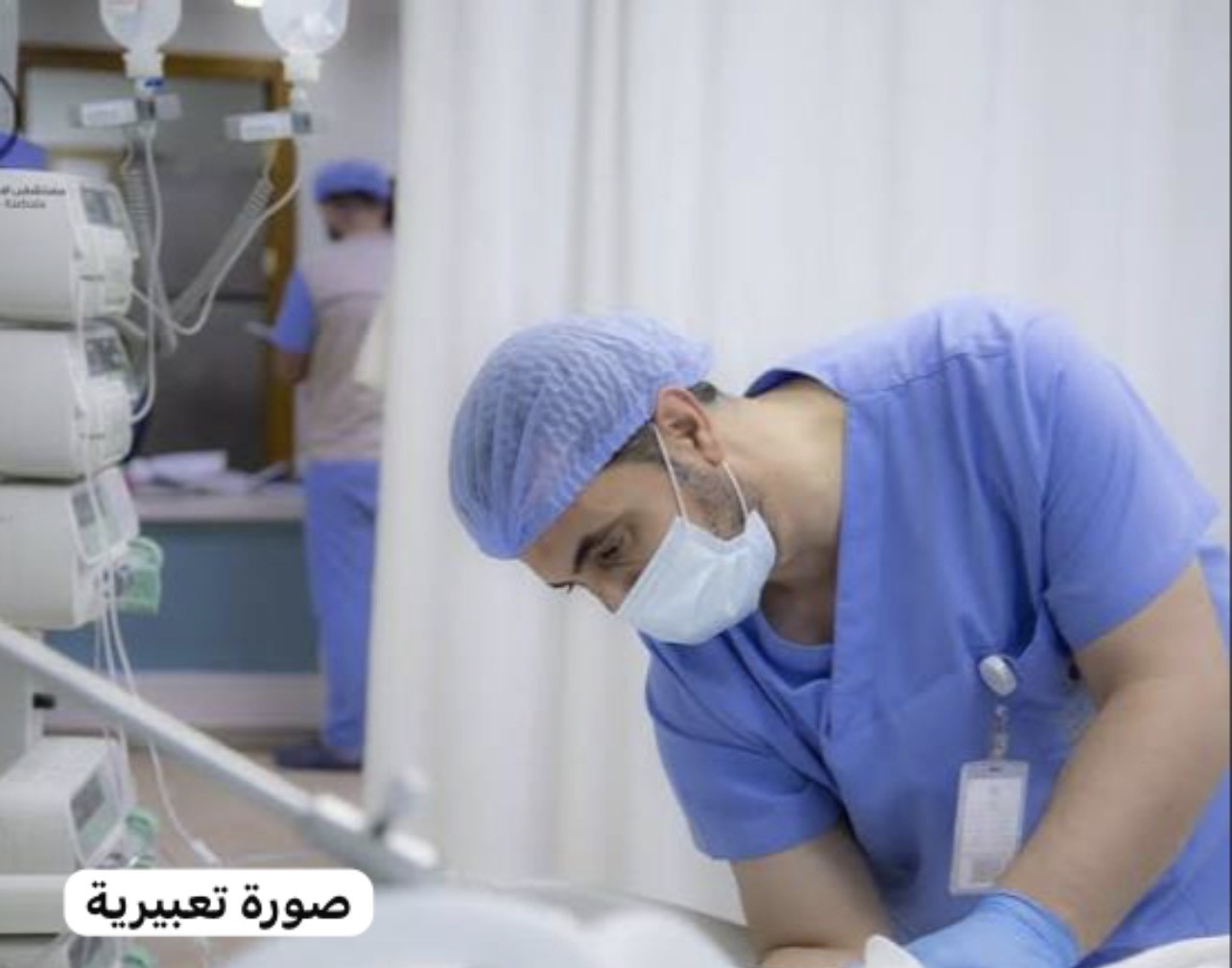 عشرون يوماً في العناية المشددة تصارع الألم