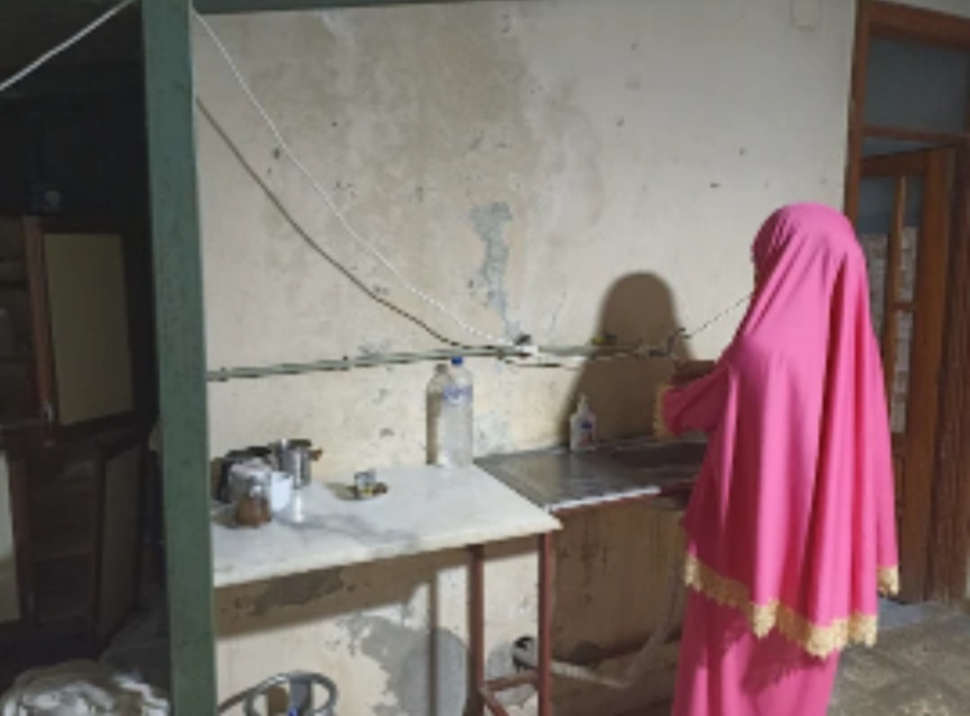 Zahra is looking for safety.