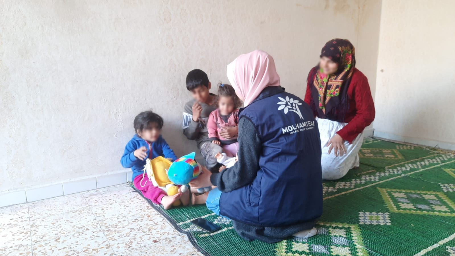 The father had to leave Iman with 4 children without a breadwinner!