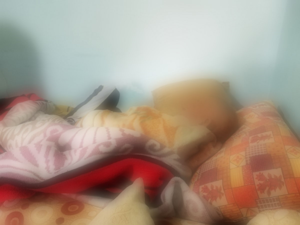 An elderly man needs treatment cost