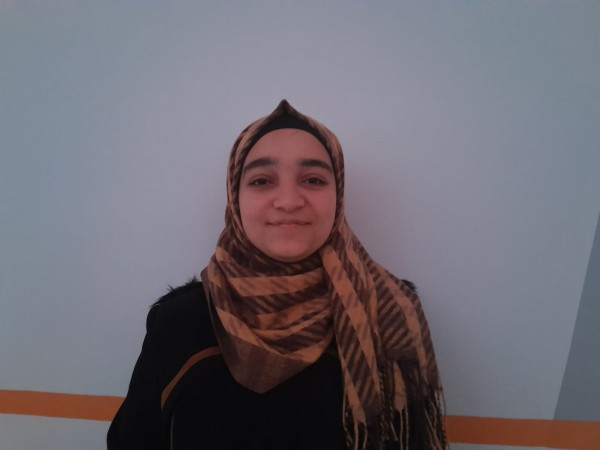 أليسار طبيبة المستقبل بحاجة لكفالة