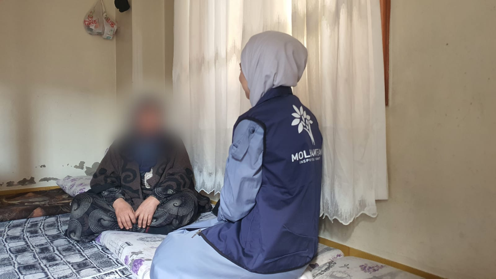Let's stand by Shamsa, warming her heart with our unwavering support and care.