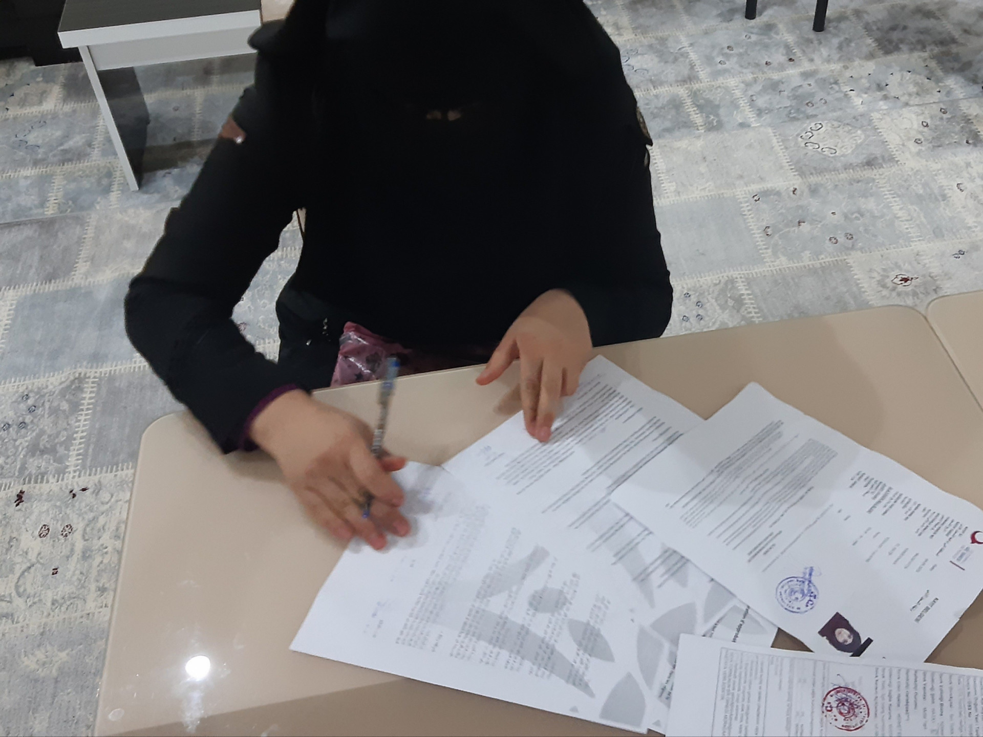 مريضة سرطان غدد لمغاوية بحاجة لمساعدتكم