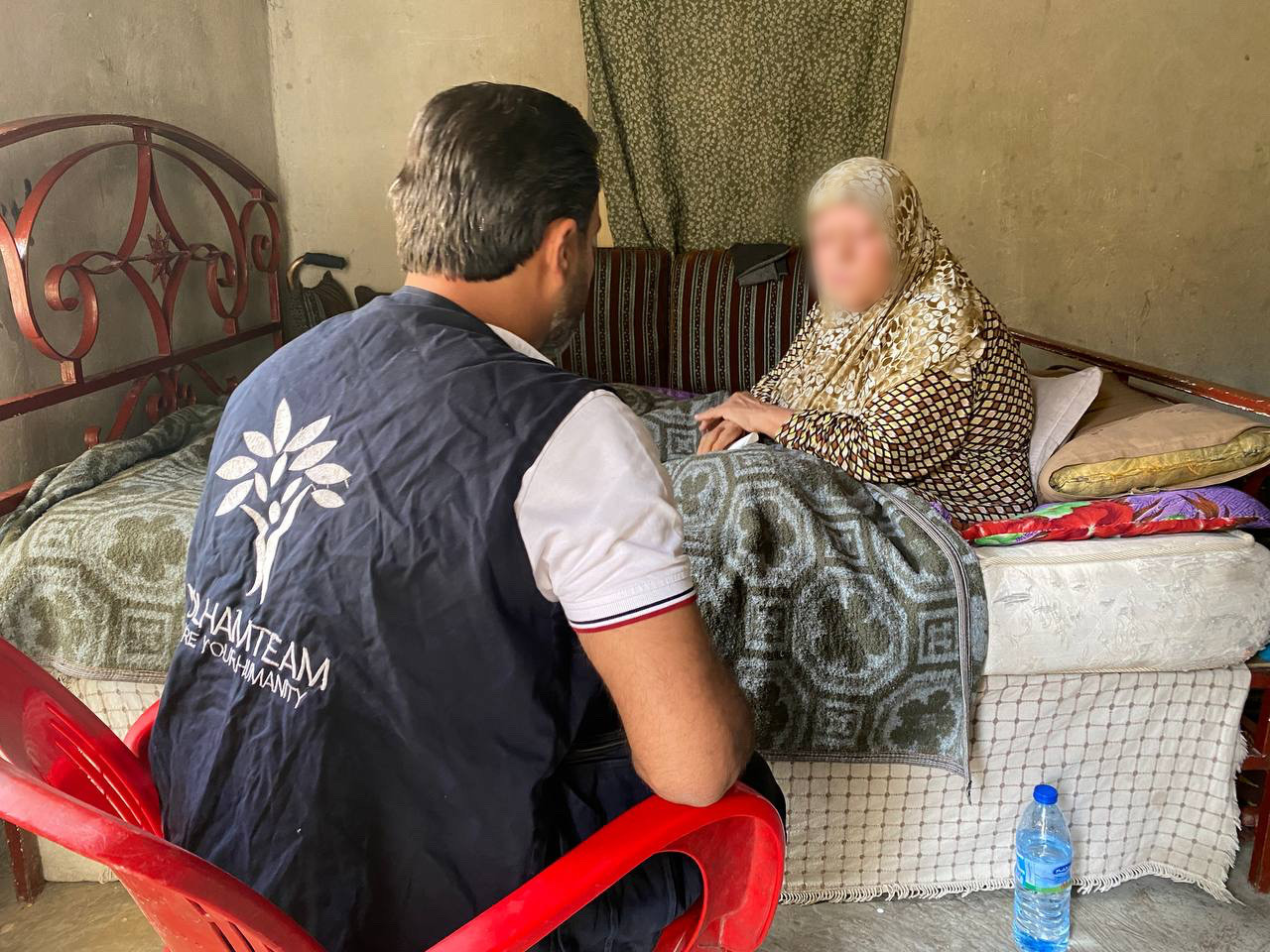 Your donations can save Hamida's vision!