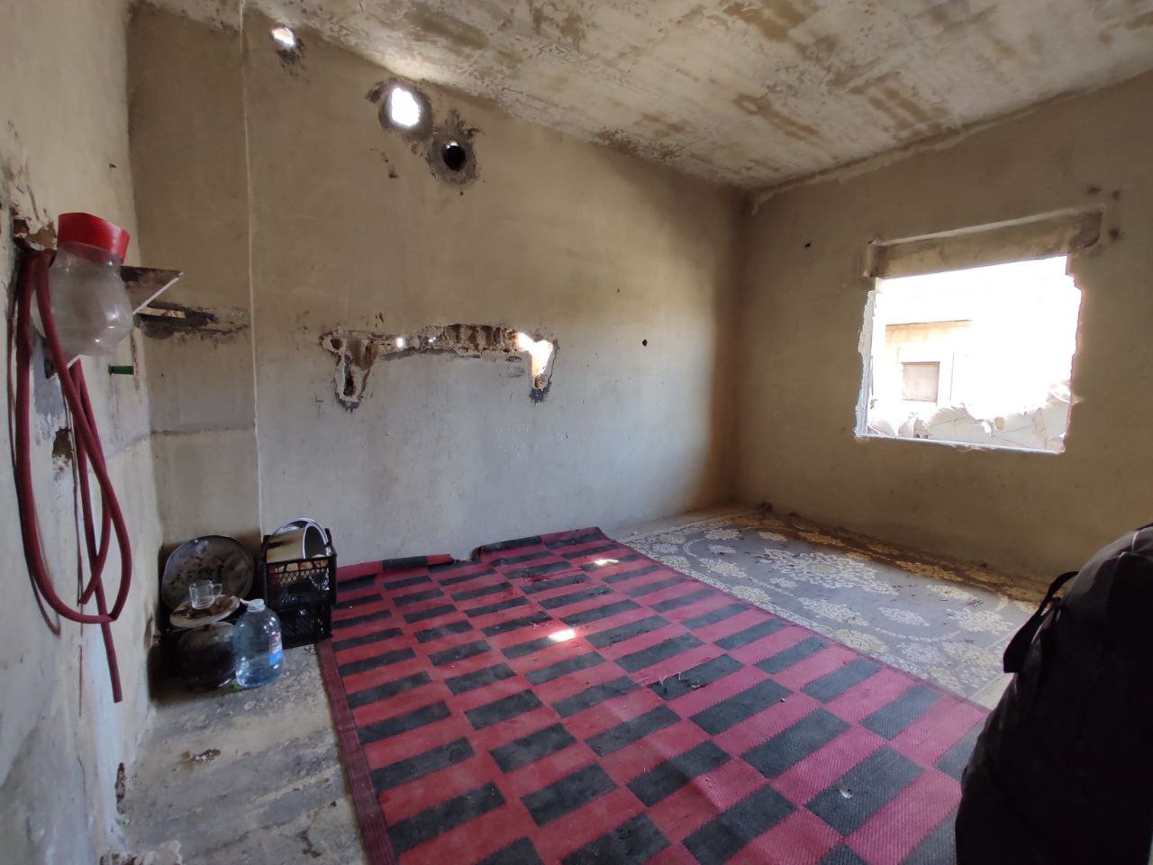 عائلة مهجرة بحاجة مساعدتكم