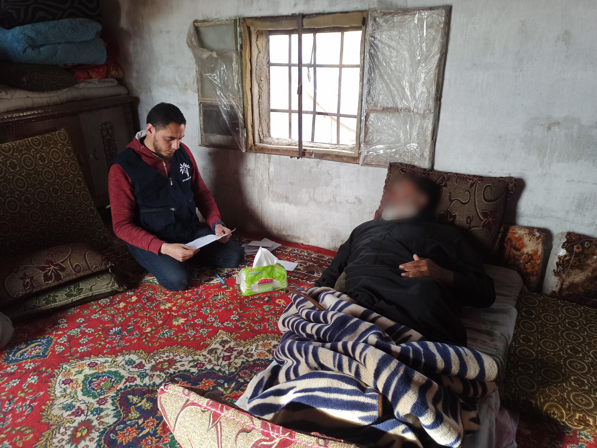 Mahmoud has cancer and paralysis and needs your help