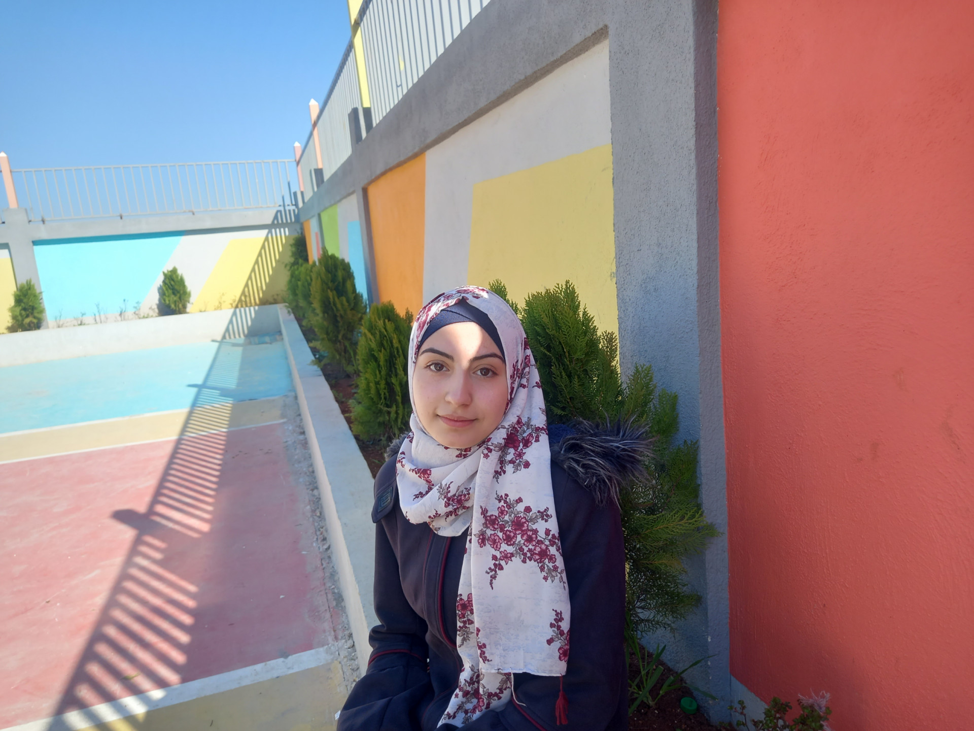 رفيف طفلة يتيمة بحاجة لكفالة تعليمية