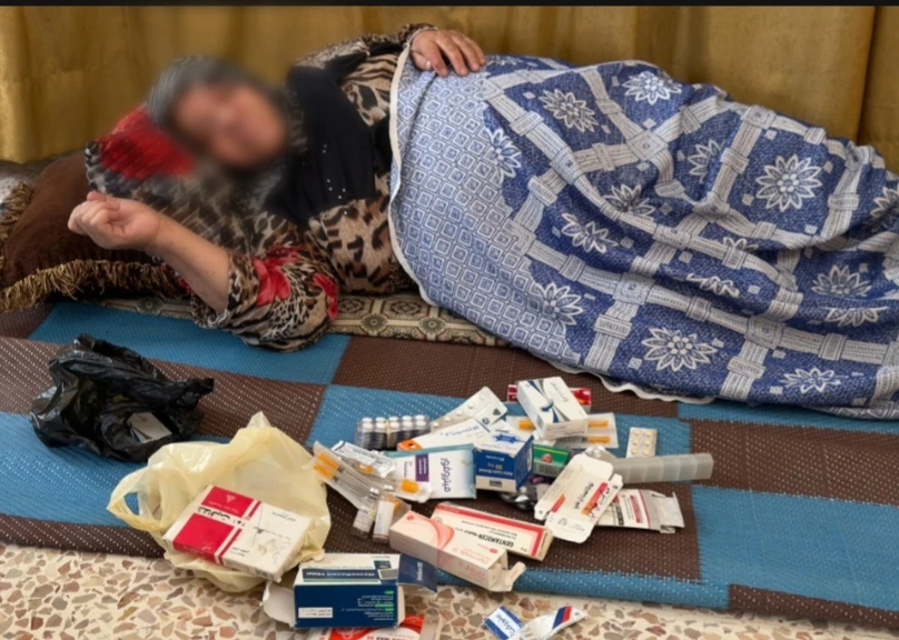 هناء...ترعى أختها رغم مرضها